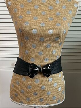 Vintage 80s black stretch belt chunky 3D enamel bow dress belt glitz and glam